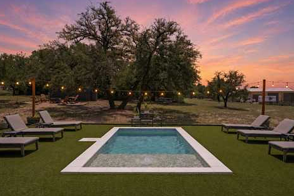 205 Retama Tree Trace